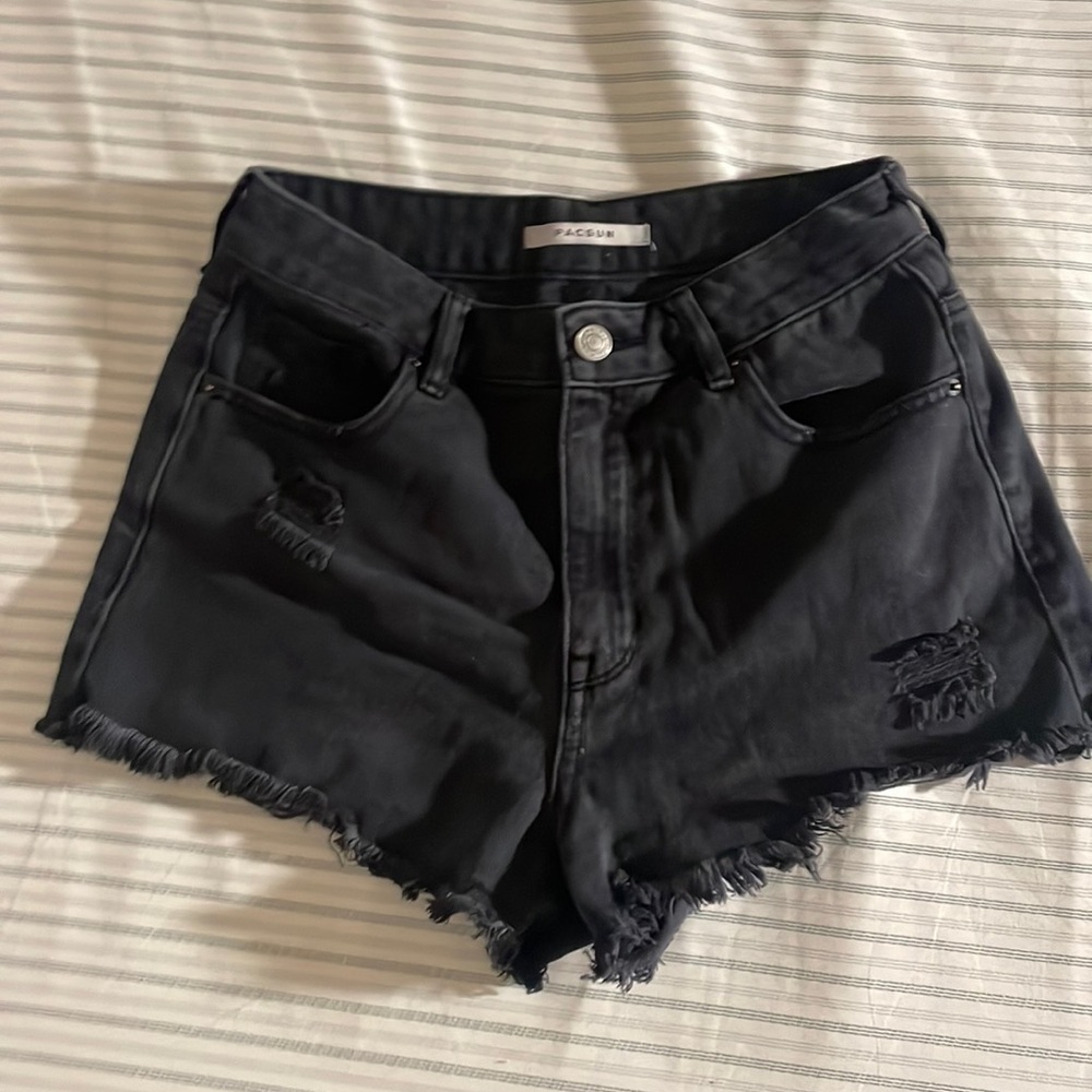Black Pacsun size 25 High rise festival jean shorts